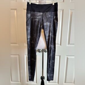 Lululemon Snake Scale Black and Gray Hi-waisted Leggings